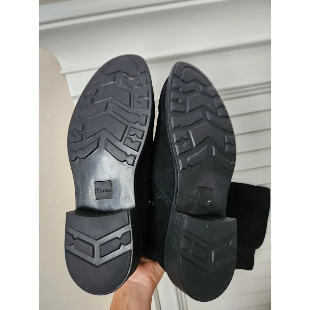 Skechers new without